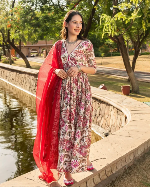 Mahua Cotton Suit Set