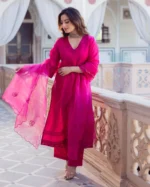 Hanya Magenta Embroidered Chanderi Suit Set