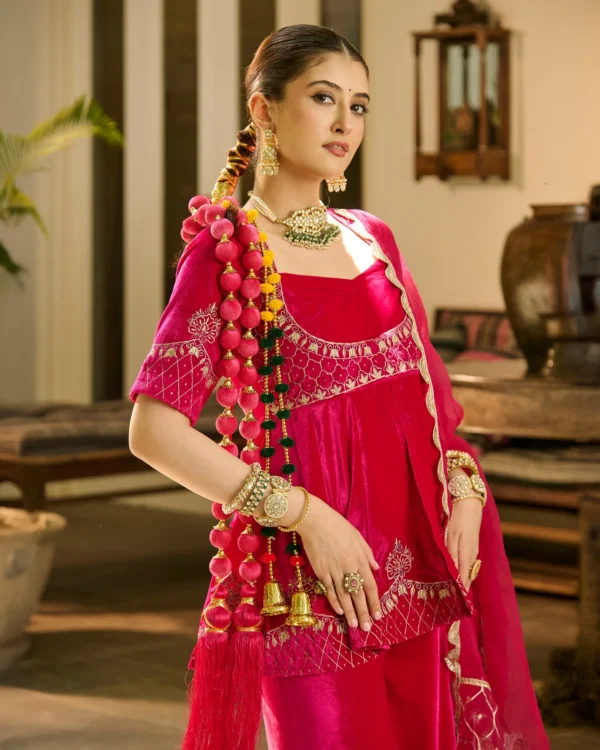 Kyro Pink Embroidered Velvet Suit Set