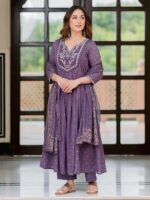 Amazon Brand - Myx Women's Kurta Pant Set with Embroidered Organza Dupatta